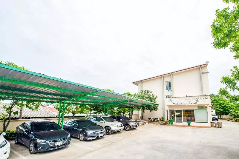 هتل Saithong Place