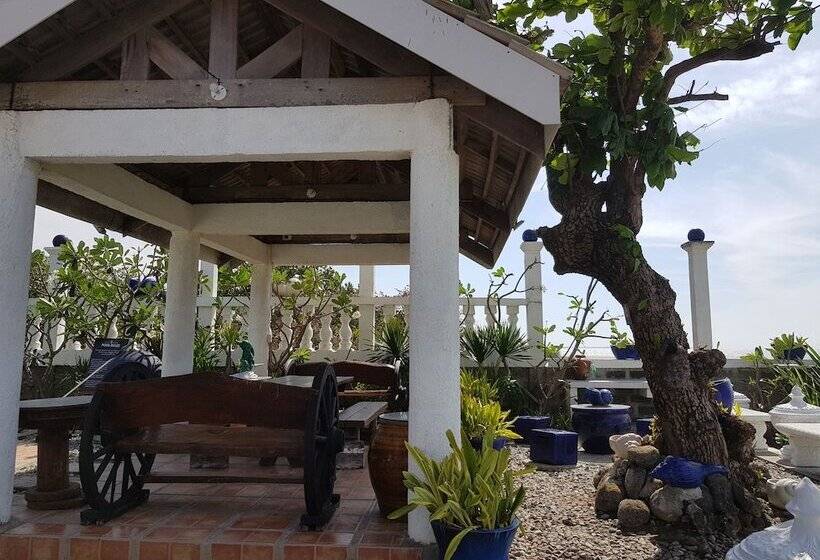 호텔 San Juan Treasure Resort