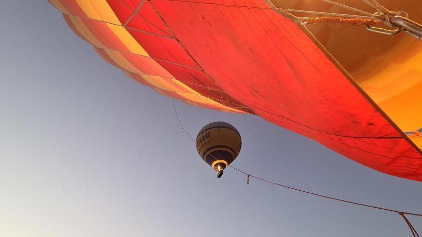 호텔 Senmut Luxory Rooms