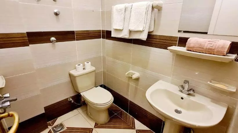 هتل Senmut Luxory Rooms