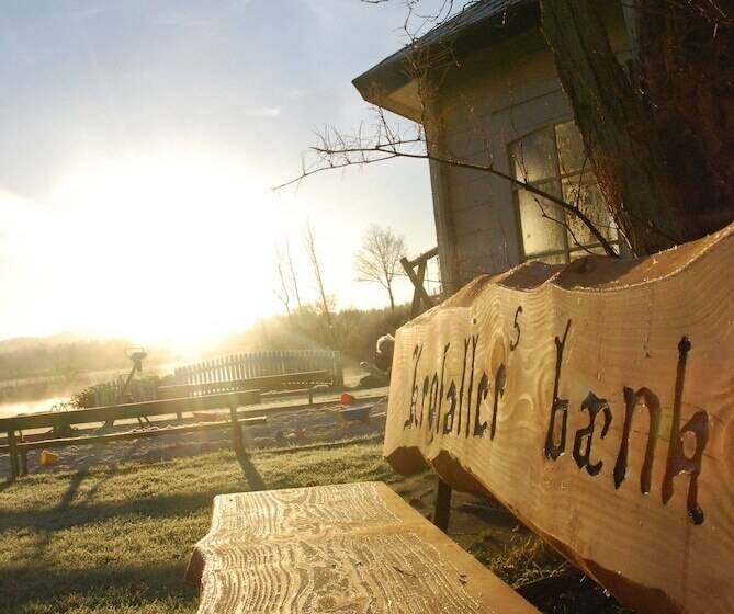 בית מלון כפרי Svostrup Kro