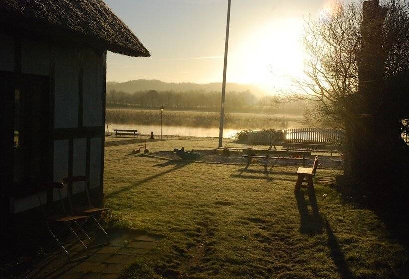 בית מלון כפרי Svostrup Kro