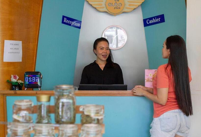 호텔 The Auto Place