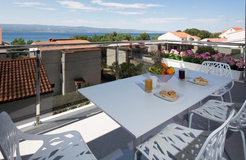 فندق The Seasons Residence