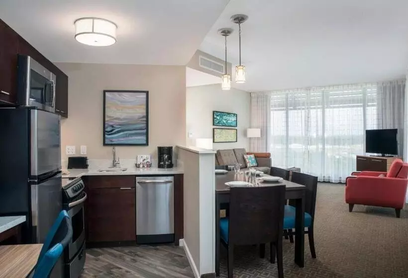 Hotelli Towneplace Suites Orlando Lake Buena Vista/Palm Parkway