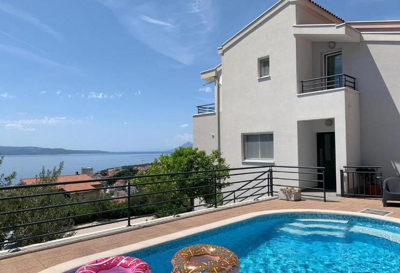 فندق Villa Tonka