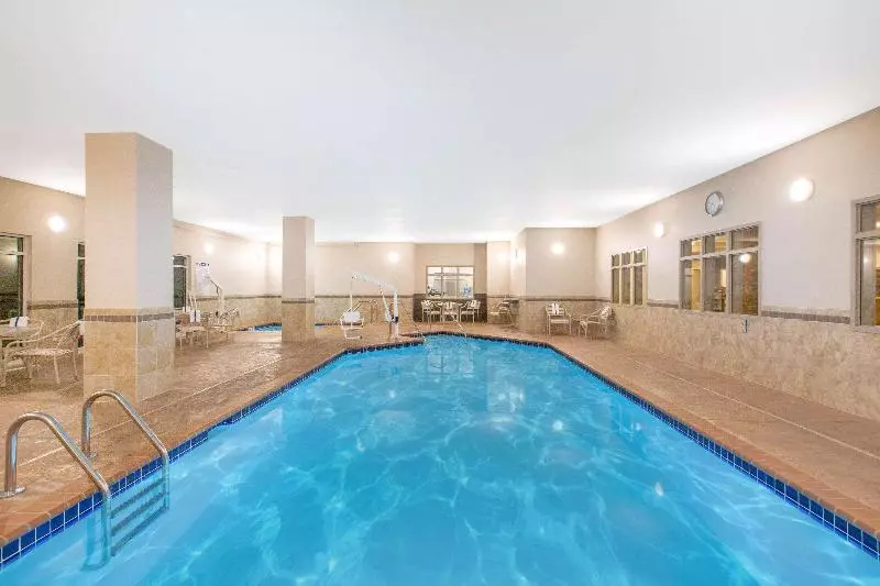 Hotelli Americinn By Wyndham Humboldt