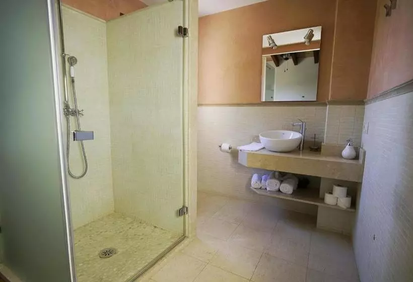 Hotelli Bou Ros Finca Es Foners