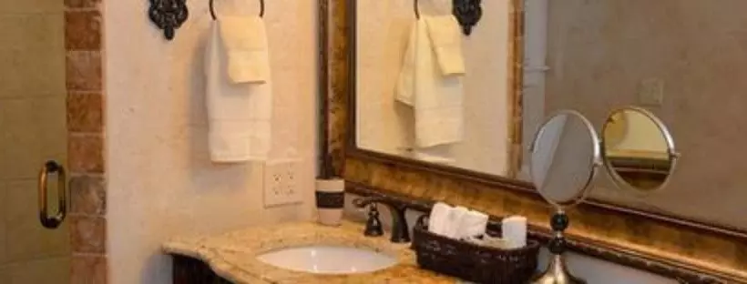 هتل Charming B&b