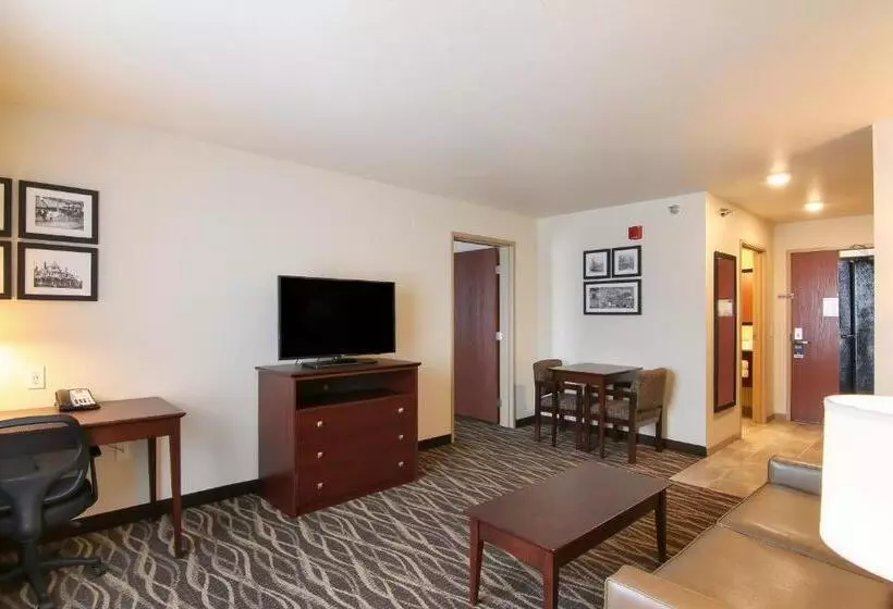 ホテル Cobblestone Inn & Suites   Menomonie/uw Stout