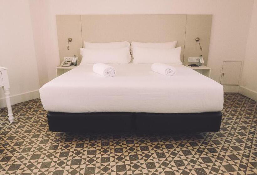 Отель Et Casa Padró