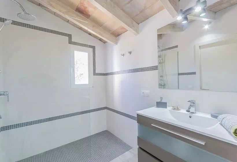 ホテル Finca Les Oliveres De Pollensa