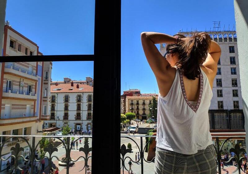 בית מלון כפרי Hostal Centro