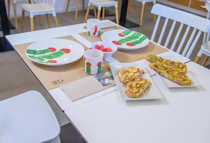 ホテル Hostal La Isla