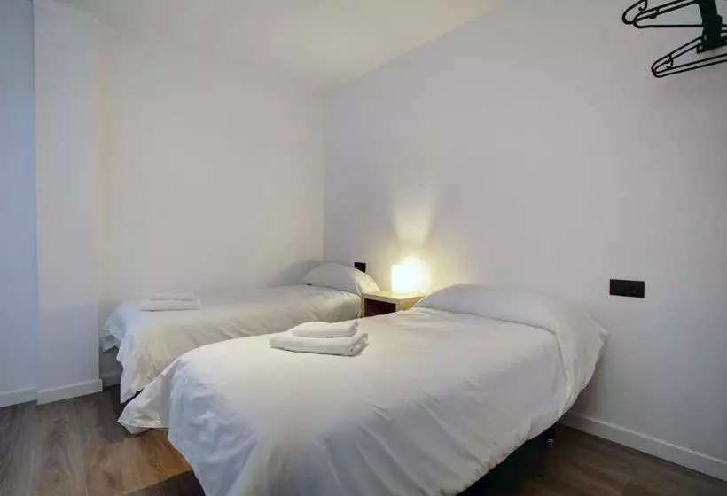 ホテル Lewis And Peter Apartments Los Remedios