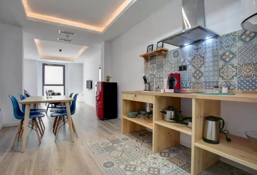 ホテル Lewis And Peter Apartments Los Remedios