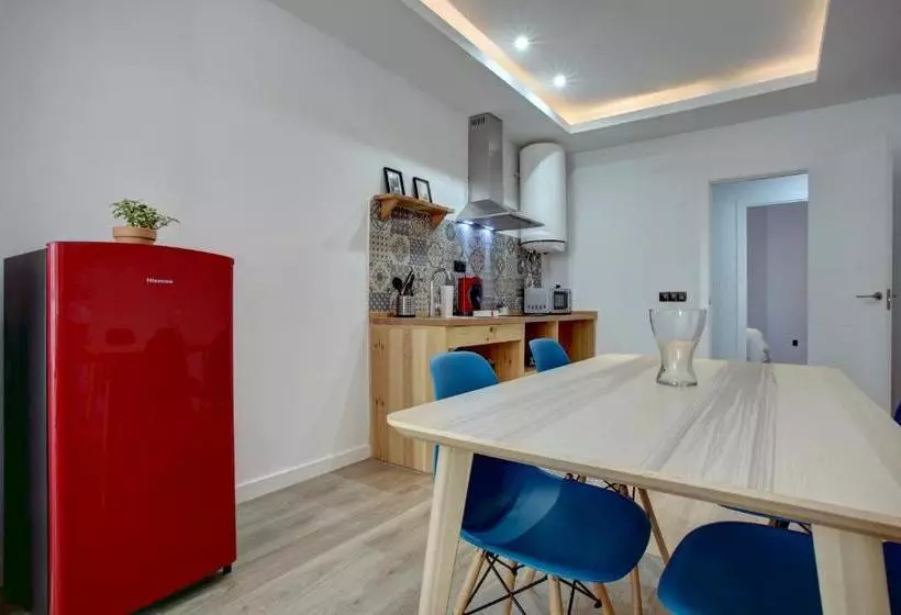 ホテル Lewis And Peter Apartments Los Remedios