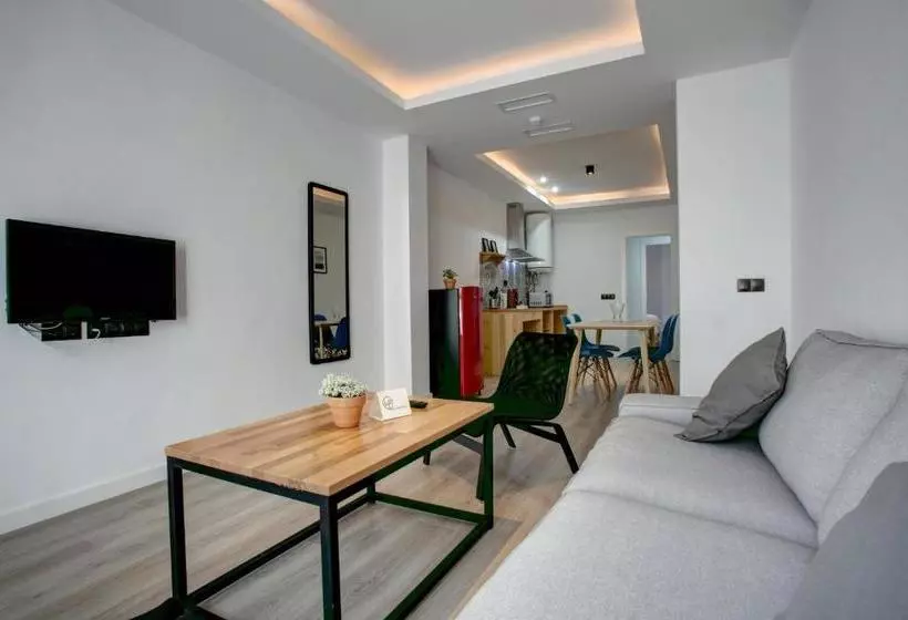 ホテル Lewis And Peter Apartments Los Remedios