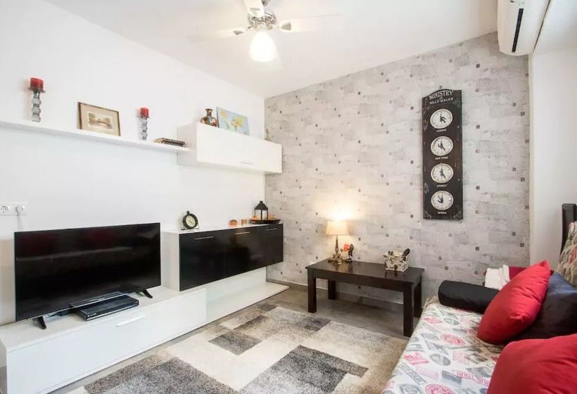 호텔 Little Sunny House 1