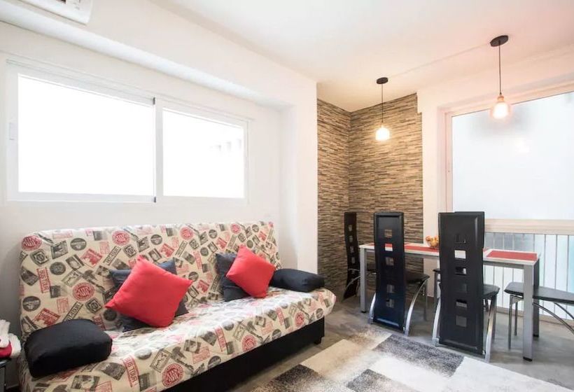 호텔 Little Sunny House 1