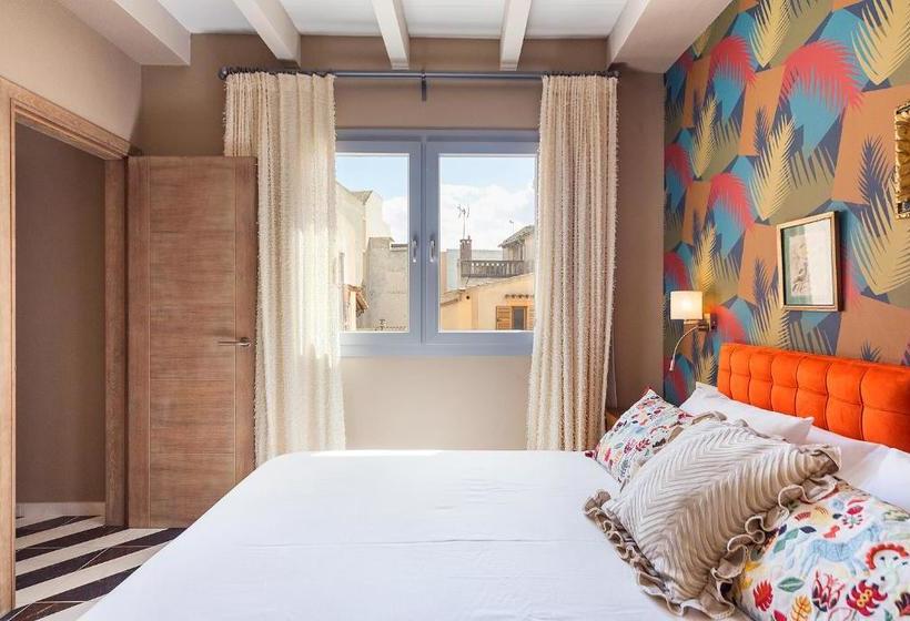 هتل Llucmajor Suites