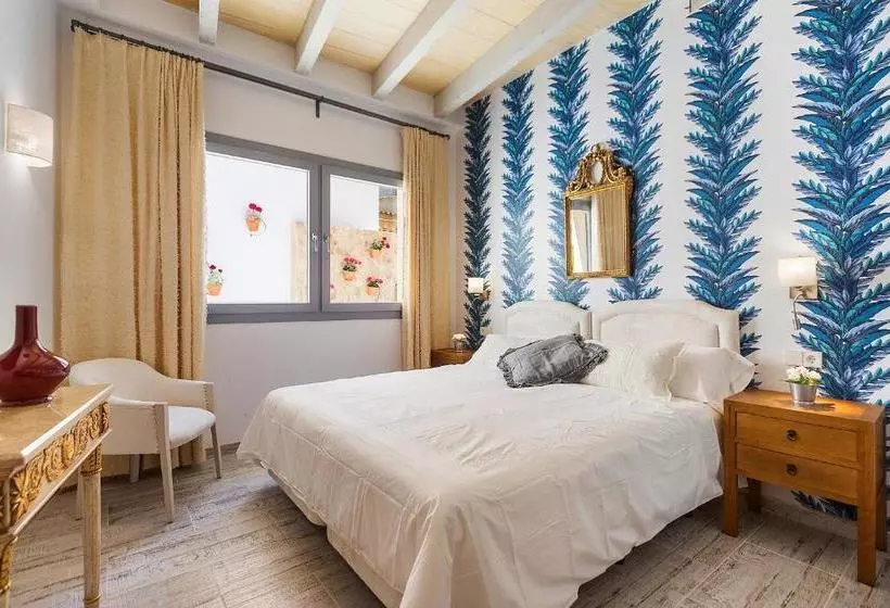 Hotelli Llucmajor Suites