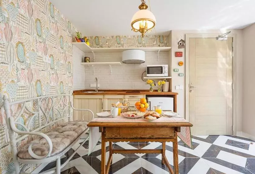 Hotelli Llucmajor Suites