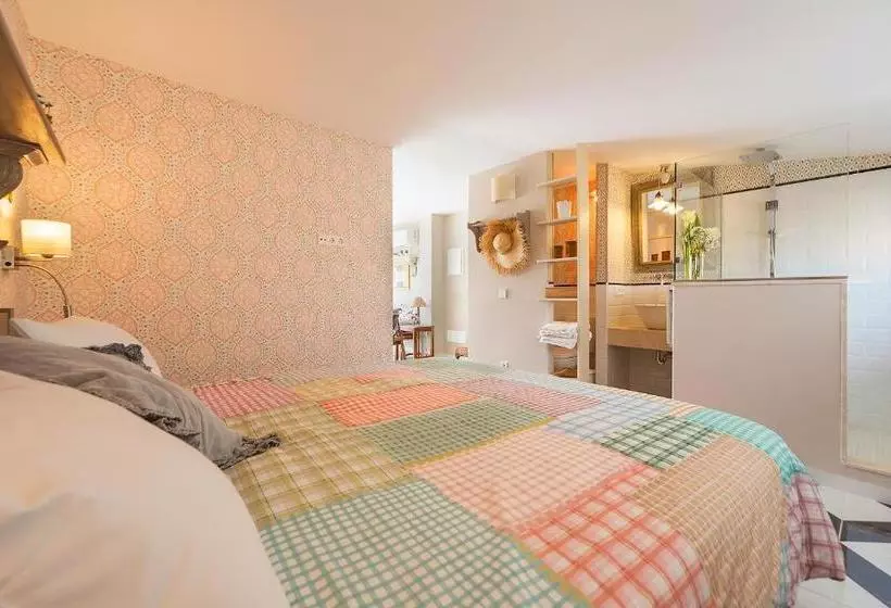 Hotelli Llucmajor Suites