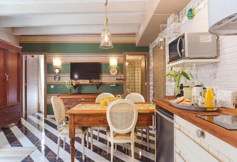 هتل Llucmajor Suites