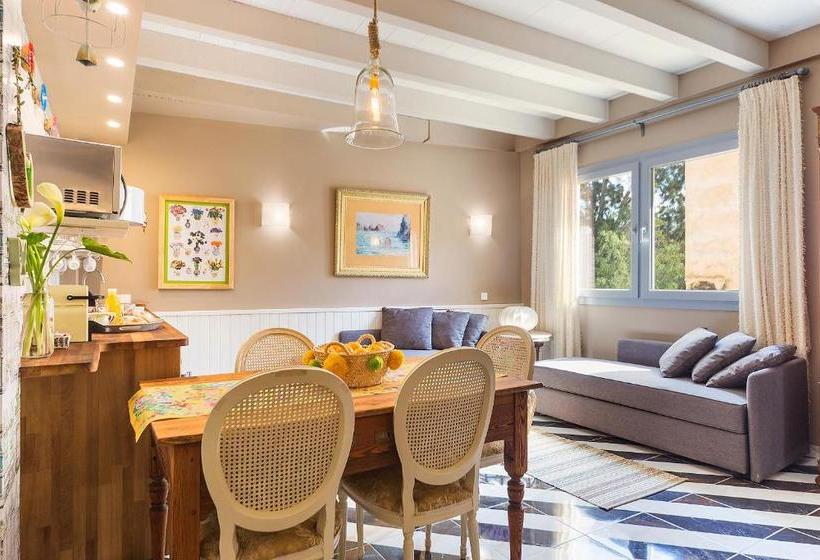 هتل Llucmajor Suites