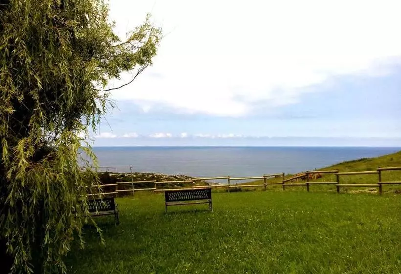 هتل Posada Punta Liñera