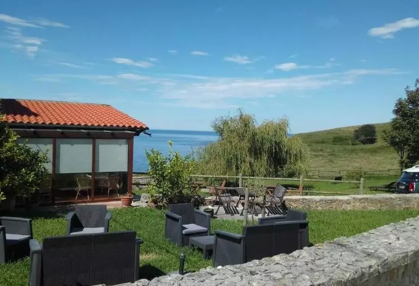 هتل Posada Punta Liñera