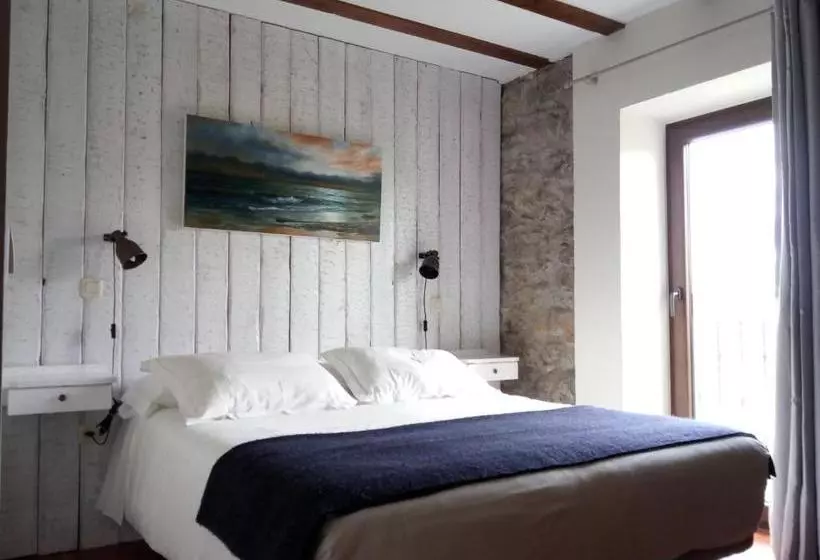 هتل Posada Punta Liñera