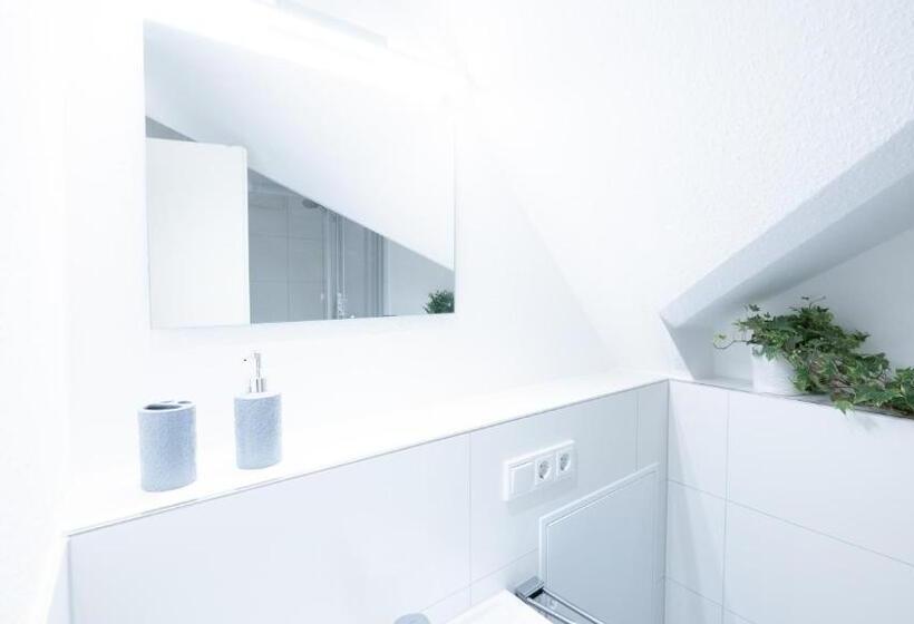 هتل Relax Aachener Boardinghouse Phase 2