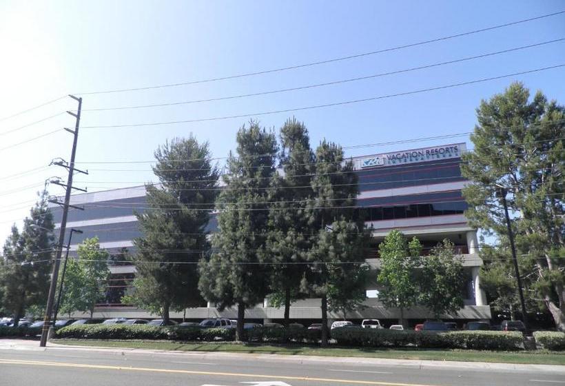 فندق Sweetwater At Lake Conroe