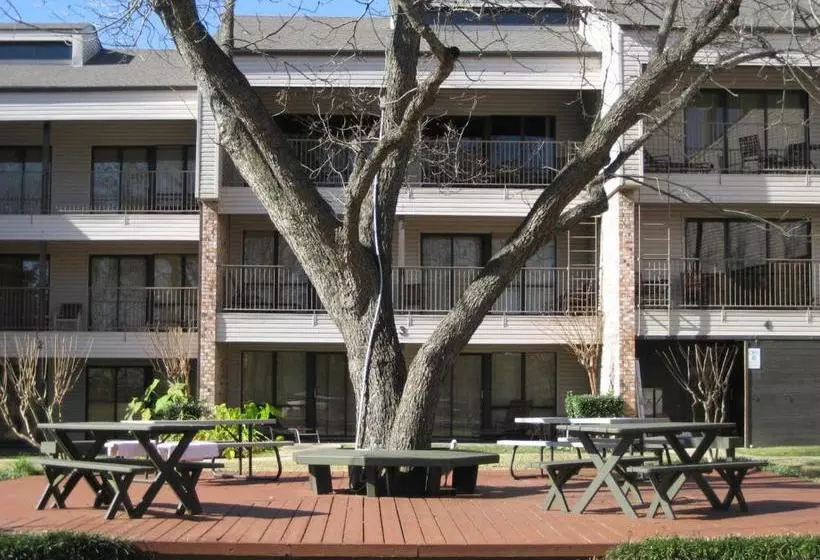 ホテル Sweetwater At Lake Conroe