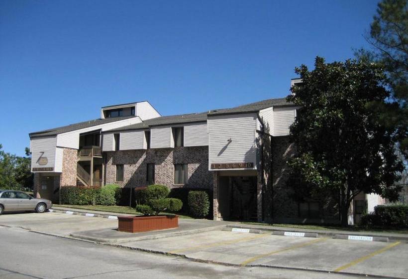 فندق Sweetwater At Lake Conroe