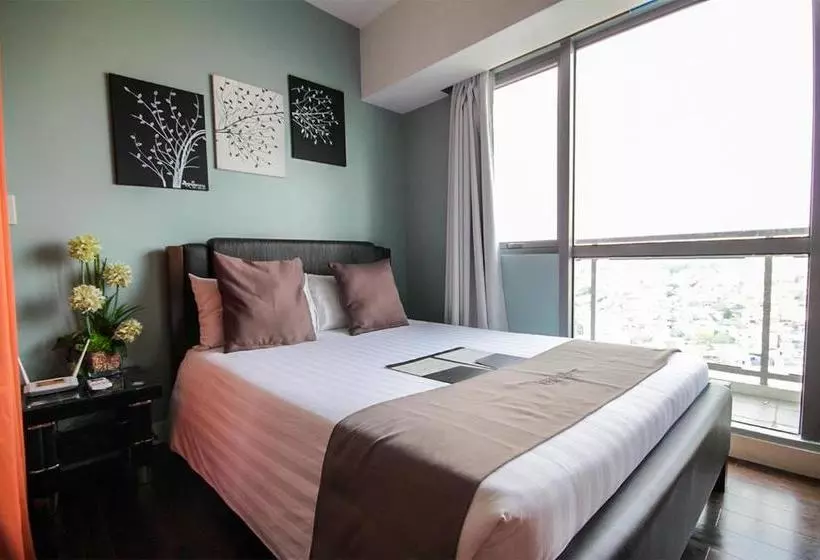 Hotelli Siglo Suites @ The Acqua Private Residences