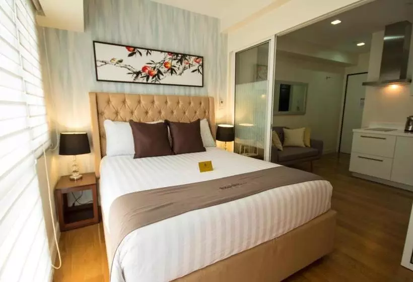 Hotelli Siglo Suites @ The Acqua Private Residences