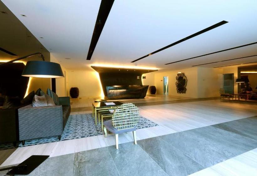 בית מלון כפרי Siglo Suites @ The Acqua Private Residences