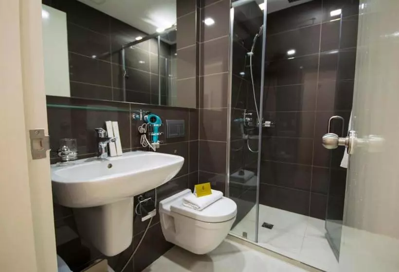 Hotelli Siglo Suites @ The Acqua Private Residences