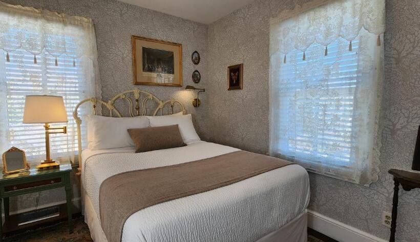 فندق The Mason Cottage Downtown