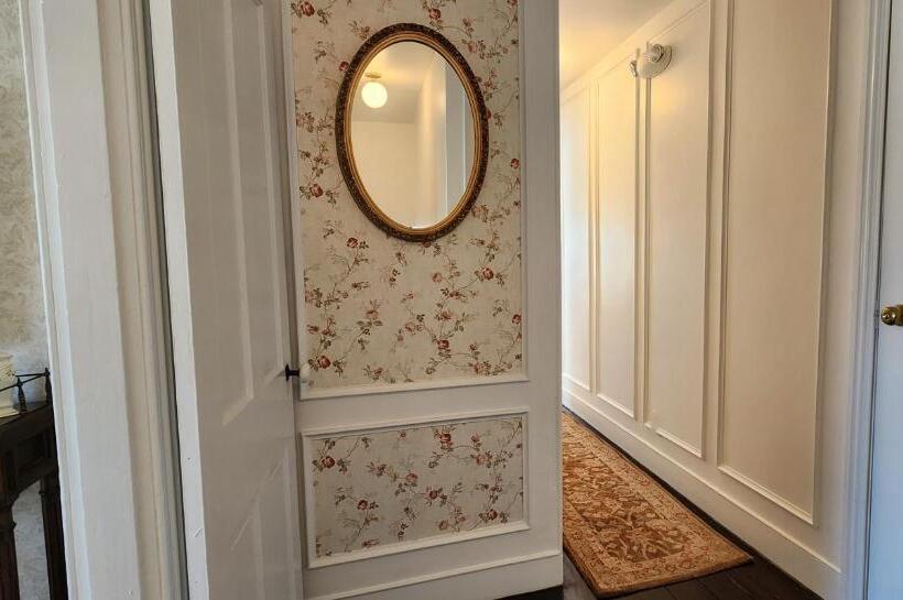 فندق The Mason Cottage Downtown