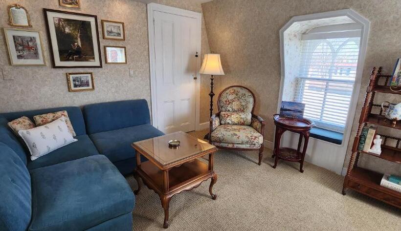 فندق The Mason Cottage Downtown