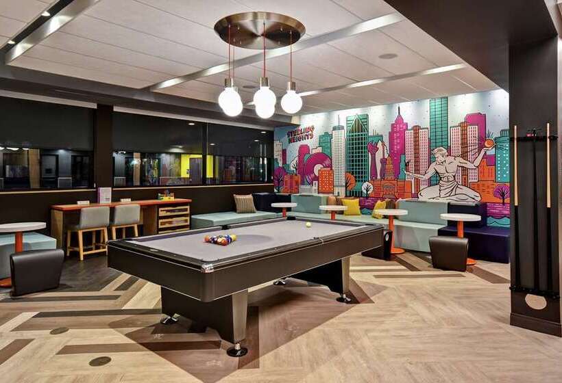 Отель Tru By Hilton Sterling Heights Detroit