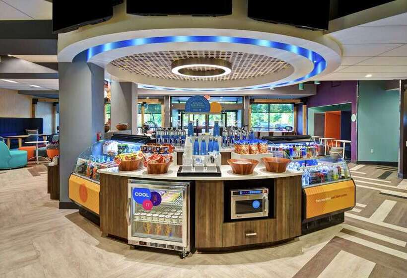 Отель Tru By Hilton Sterling Heights Detroit