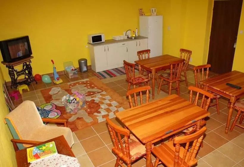 Hotelli Villa Victoria Penzion