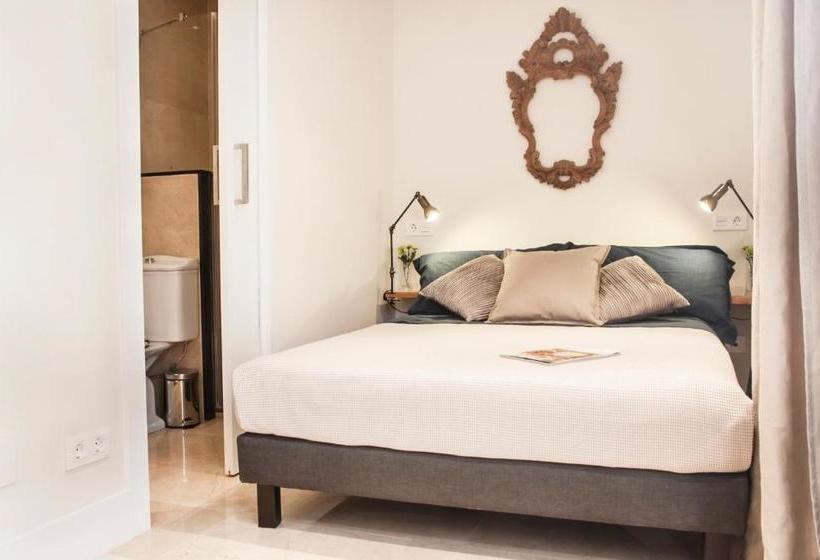 We Town House With Terrace