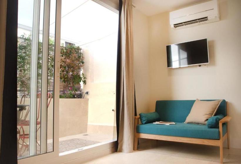 We Town House With Terrace