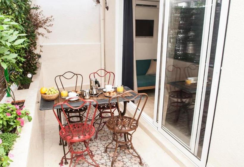 We Town House With Terrace